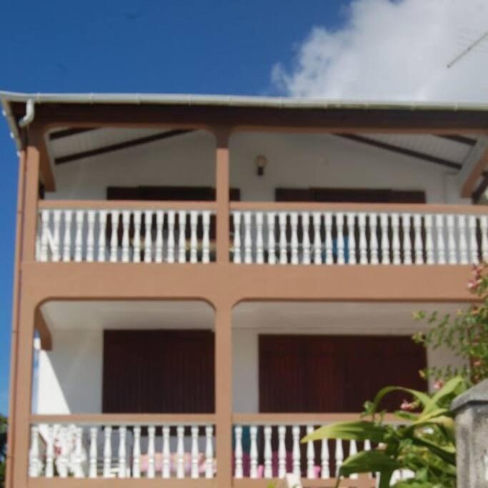 L'Appartement Fruit De La Passion Le Gosier  Eksteriør billede